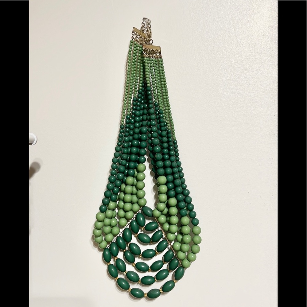 Statement necklace